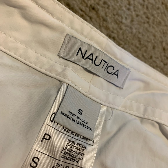 Nautica women’s white nylon capris pants - Picture 4 of 7